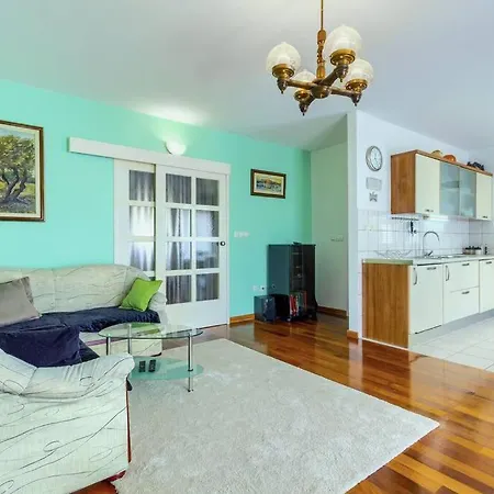 Filomena Apartment *